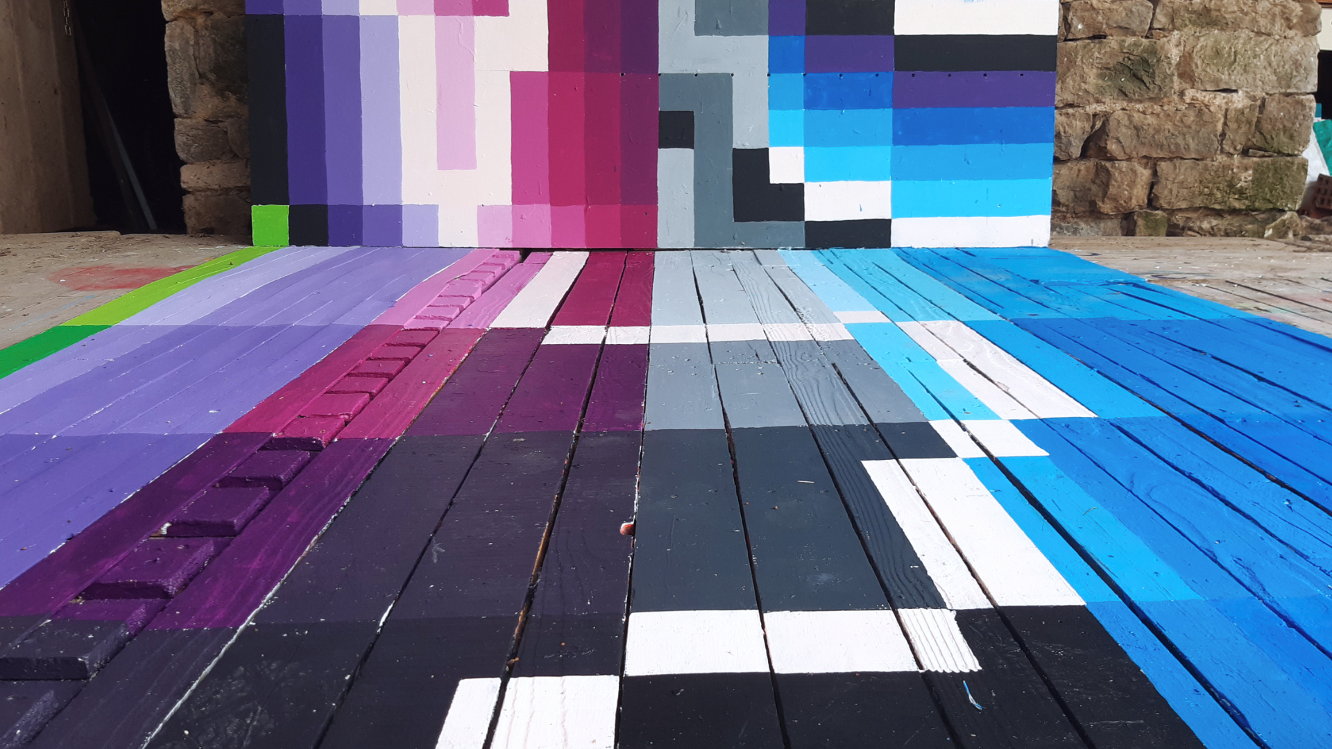 bois peint couleurs dégradées violet bleu